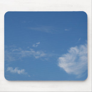 dunkelblaue Himmelswolken Mousepad