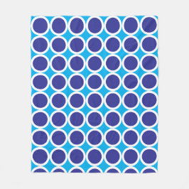 Dunkelblaue Polka-Punkte mit weißen Rändern auf Bl Fleecedecke