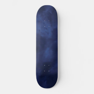 Dunkelblaue Wolken Skateboard