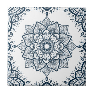 Dunkelblaues florales Mandala & Rahmen Fliese