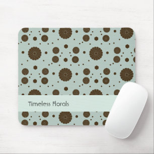 Dunkelbraune Mikro-Blumen in Salbeigrün Mousepad