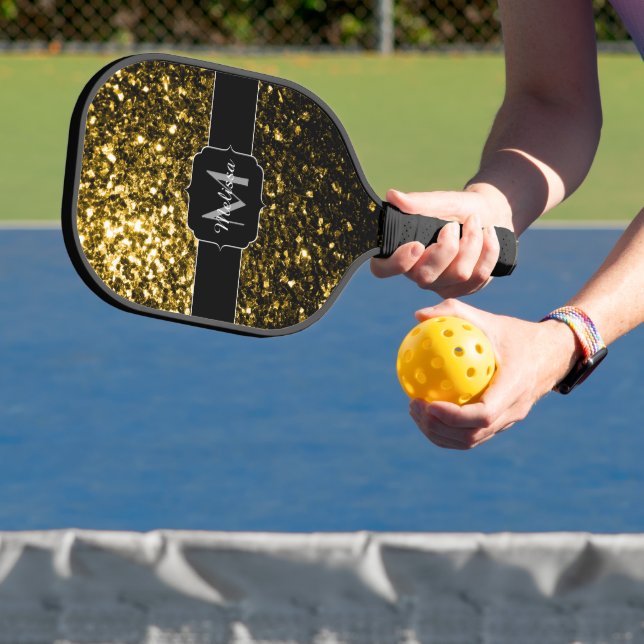 Dunkelgoldgelbe Imitate Glitzer Glitzern Monogram Pickleball Schläger (InSitu)