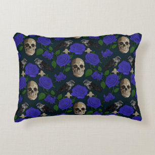 Dunkelgotische grungy Rose Vines Raven Skull blue Dekokissen