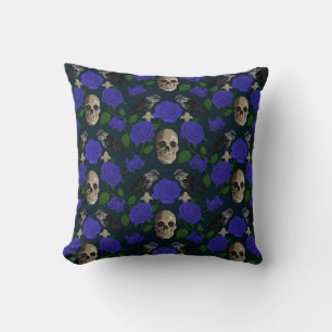 Dunkelgotische grungy Rose Vines Raven Skull blue Kissen