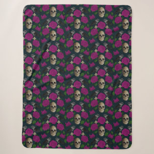 Dunkelgotische grungy Rose Vines Raven Skull pink Sherpadecke