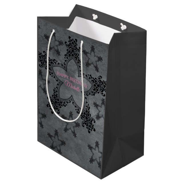 Dunkelgraue und schwarze Herzen Mittlere Geschenktüte (Rückseite Schrägansicht)