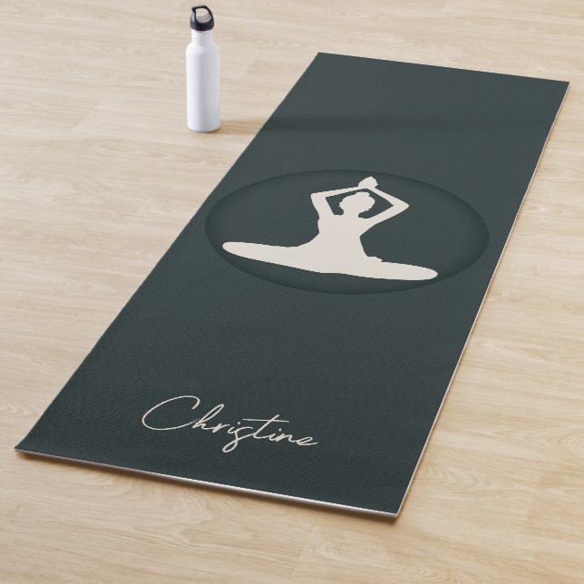 Dunkelgrüne Creme Yoga-Pose mit Individuelle Name Yogamatte (Beispiel)