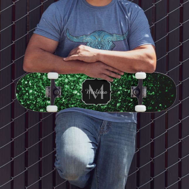 Dunkelgrüne Imitate Glitzer Glitzern Monogram Skateboard (Außenbereich 3)