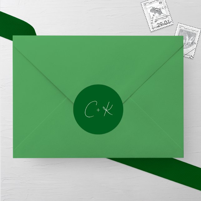 Dunkelgrüne Minimalistische Hochzeit Runder Aufkleber (Von Creator hochgeladen)