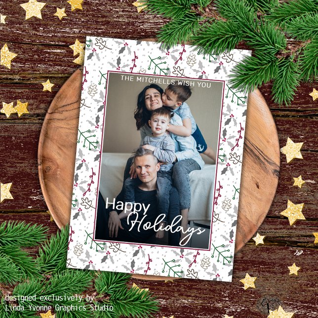 Dunkelgrüne Pine Needles Red Holly Berries Muster Karte (Von Creator hochgeladen)