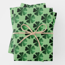 Dunkelgrünes funkelnd Kleeblatt-Muster auf Salbei  Geschenkpapier Set