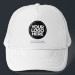 Dunkellila | Personalisierte Logos und Textbasebal Truckerkappe<br><div class="desc">Erstellen Sie Ihren ganz eigenen niedlichen schicken, dunklen lila Trucker Hat! Unsere elegante und zeitgenössische Vorlage kommt in einer Vielzahl von Farben, bietet vollständige Anpassungsoptionen, um Ihr Business-Logo, ausgewählte Foto oder Bild zu präsentieren. Verbessern Sie Ihre Personalisierung durch den Zusatz Ihres Namens, Firmenslogan oder -monikers, Promotional Instagram Handle oder eines...</div>