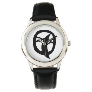 Dunkelmondwache Armbanduhr