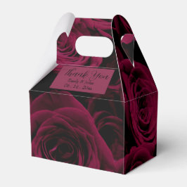 Dunkelrote magenta burgundy-Rose Geschenkschachtel