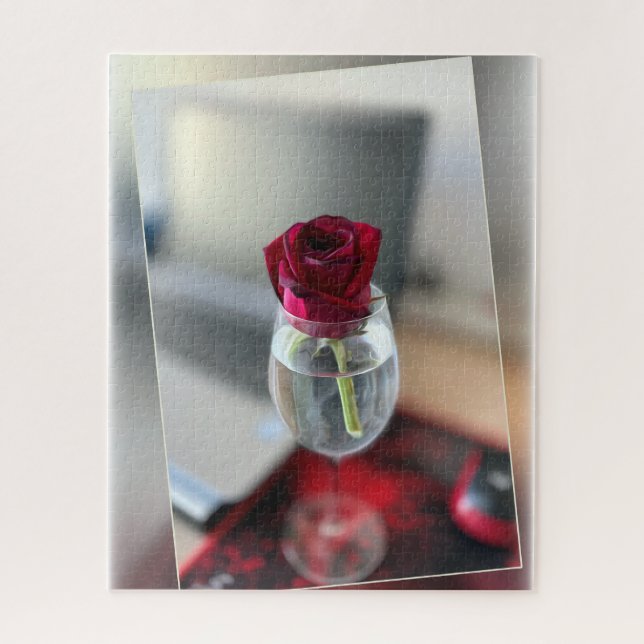 Dunkelrote Rose (Vertikal)