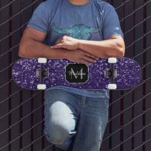 Dunkelviolett, lila Glitzer Glitzern Monogram Skateboard