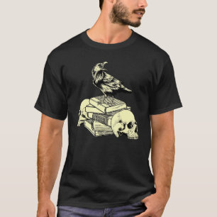 Dunkle Akademie-Ästhetik Rabe Krähe auf alten Büch T-Shirt