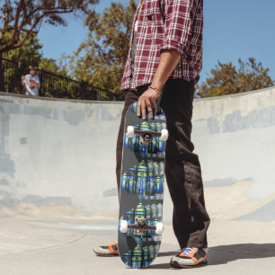 Dunkle ausgeblendete Spades-Skateboard Skateboard