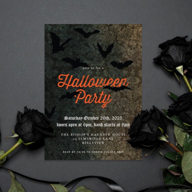 Dunkle Damast und Fledermäuse Halloween-Party Einl Einladung (Dark damask pattern with black bats and orange vintage style text Halloween party invitation)