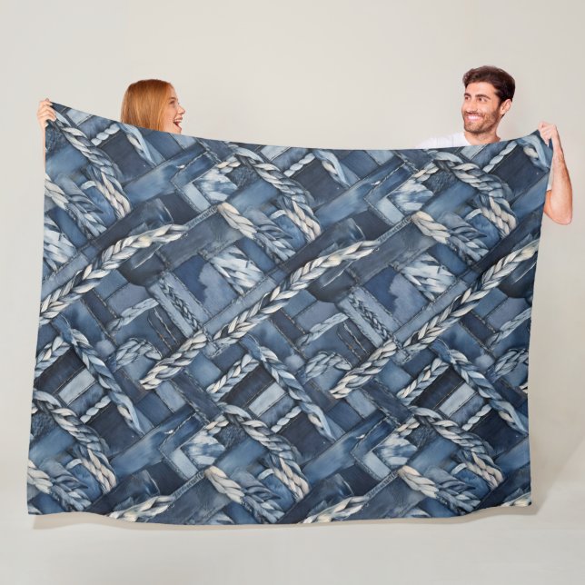 Dunkle Denim-Patchwork- und Zopf-Optik mit Distres Fleecedecke (Beispiel)