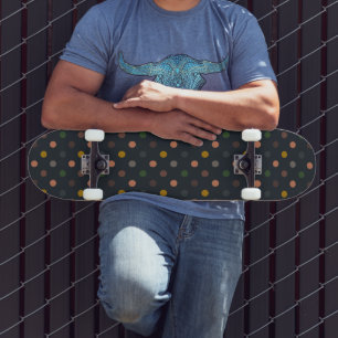 Dunkle Erde Ton Wald Polka Punkte Design Skateboard