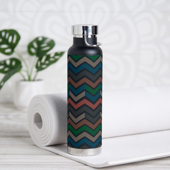 Dunkle Erde Waldlandschaft Zickzack-Chevron  Trinkflasche (Yoga)