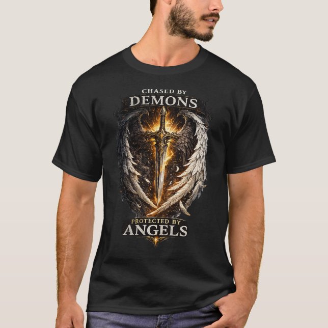 Dunkle Fantasy-Engel-Krieger-Grafik Statement T-Shirt (Vorderseite)