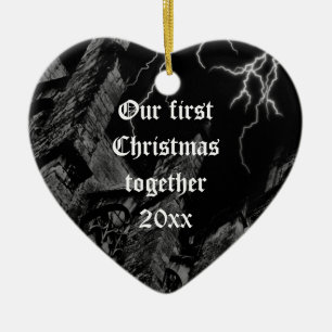 Dunkle gotische erste Weihnachtsherzverzierung Keramikornament