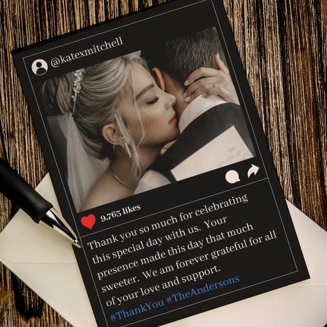 Dunkle Hochzeit in der Social Media Post Foto Dankeskarte (Social Media Post Photo Dark Mode Wedding Thank You Card
)