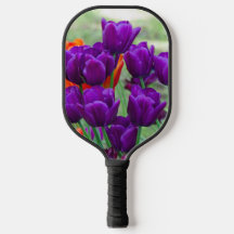 Dunkle lila Tulpen-Puppe