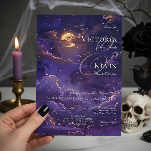 Dunkle Moody Lila- und Goldwolken-Hochzeit Einladung (Dark Moody Purple & Gold Moonlit Clouds Wedding Invitation)