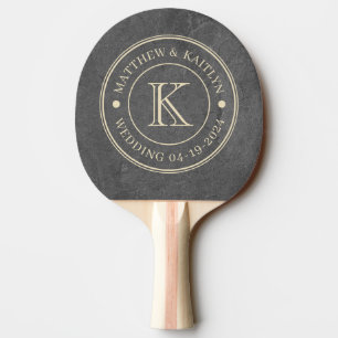 Dunkle Schieferstein-Hochzeitsmonogramm Tischtennis Schläger