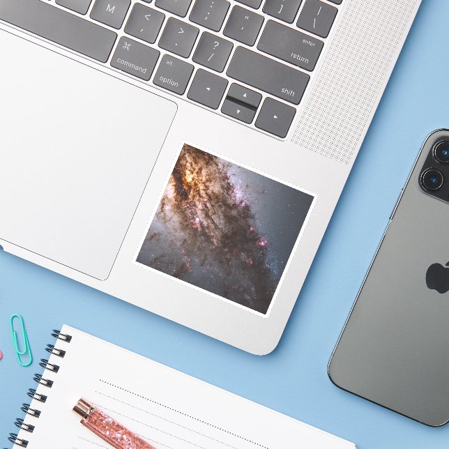 Dunkle Streifen von Staubkreuzen überqueren Centau Aufkleber (Laptop mit iPhone)
