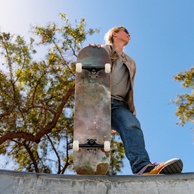 Dunkle Wolken von Carina Nebula Hubble Space Skateboard (Außenbereich 1)