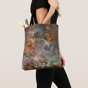 Dunkle Wolken von Carina Nebula Hubble Space Tasche