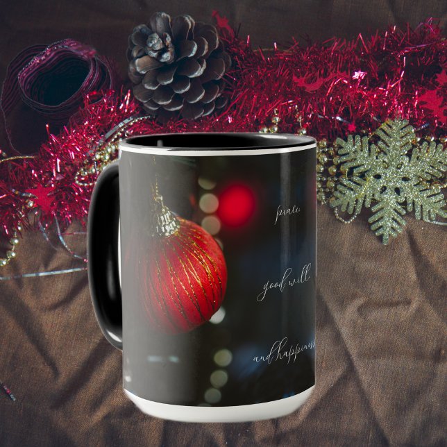 Dunkler Glamour Weihnachtsbäume und Garland Tasse (Von Creator hochgeladen)