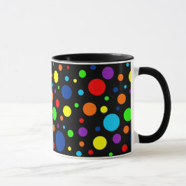 Dunkler Regenbogen beschmutzt Tasse