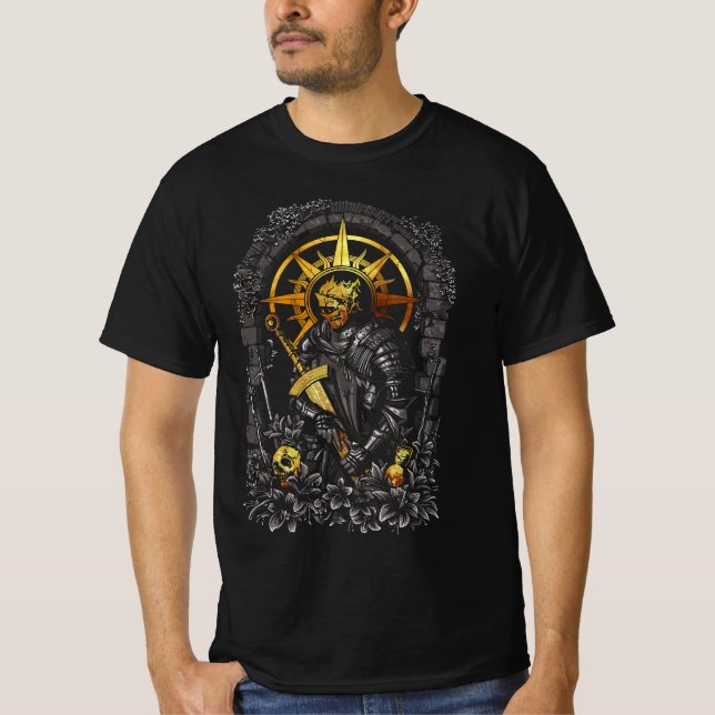 Dunkler Ritter: Der Krieger im Schatten T-Shirt (Vorderseite)