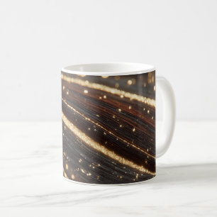 Dunkler Walnussbaum mit glänzenden Goldflüssen Kaffeetasse
