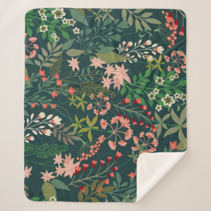 Dunkles florales botanisches nahtloses Muster Sherpadecke