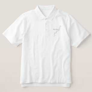 Dunkles Shirt mit dem Logo des bestickten Bären