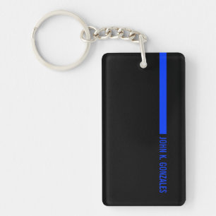 Dünnes Blue Line, das mit einem kundenspezifische Schlüsselanhänger
