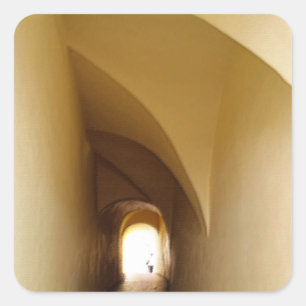 durch den Tunnel Quadratischer Aufkleber