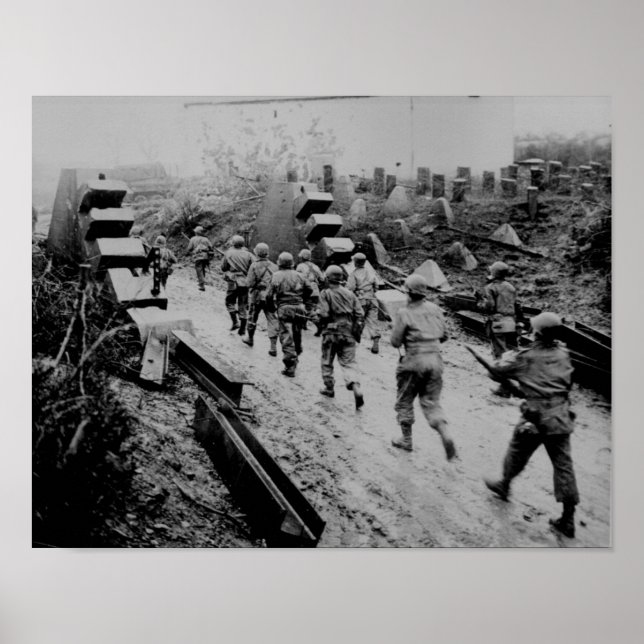 Durch die Siegfried-Linie Poster (Vorne)