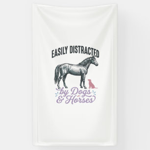 Durch Hunde und Pferde leicht abgelenktes Shirt-De Banner