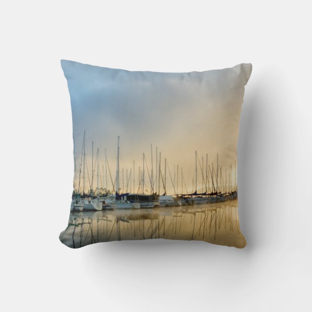 Durchbrechen II Kissen (Vorderseite)