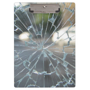 durchbrochenes Fenster Klemmbrett