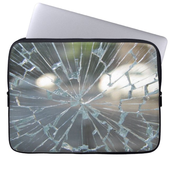 durchbrochenes Fenster Laptopschutzhülle (Vorderseite)