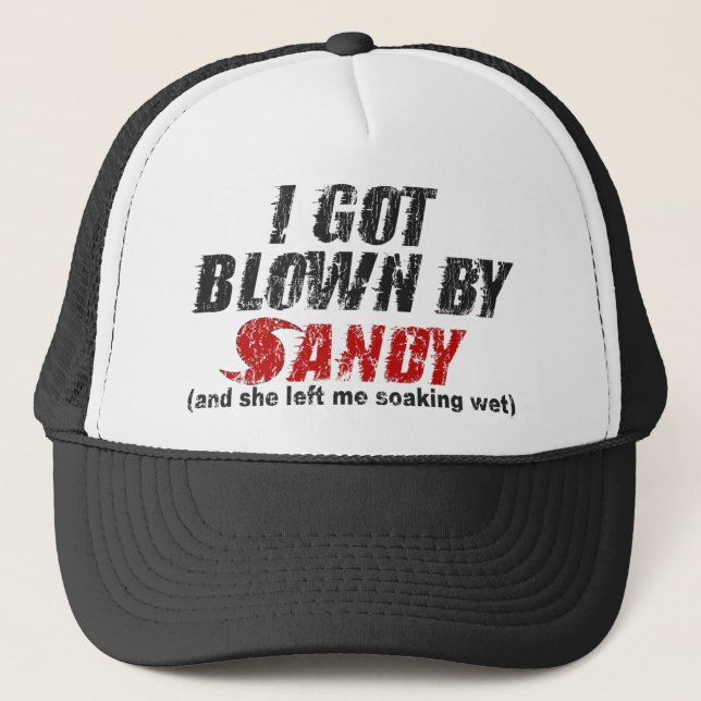 Durchgebrannt durch Sandy beunruhigte Truckerkappe (Vorderseite)