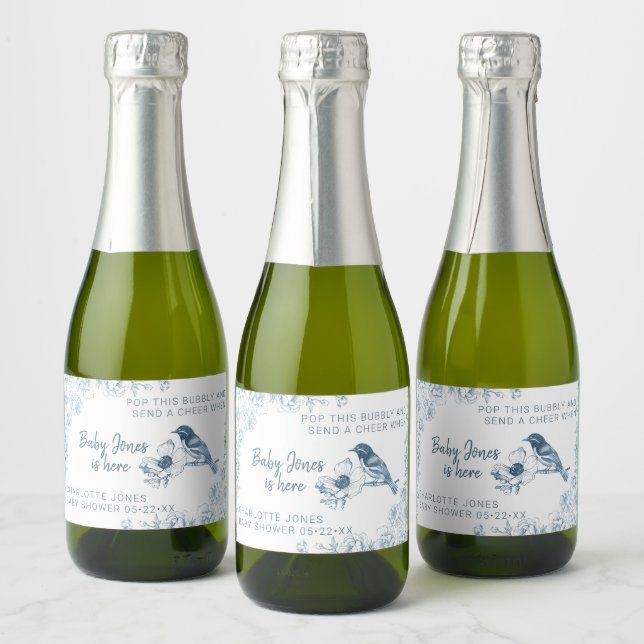 Dusche mit Dusche aus blauem Mund Weinkeller (Flaschen)